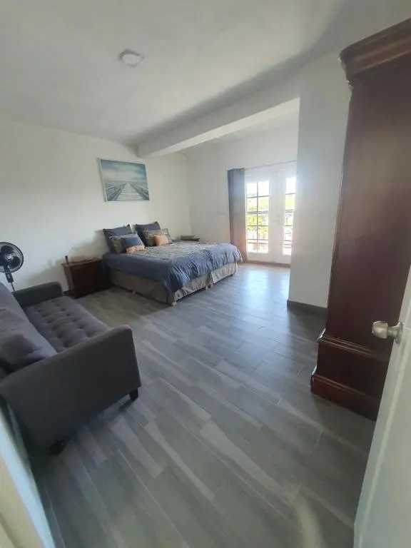 CASA AMPLIA PARA DISFRUTAR EN FAMILIA Y CON AMIGOS
